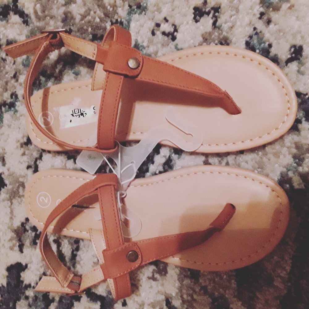 Girl shoes